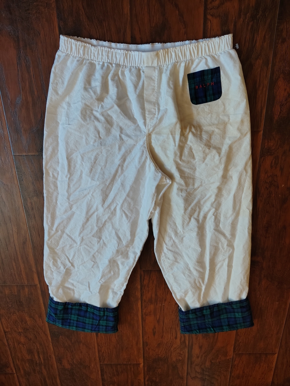 Vintage Ralph Lauren White and plaid Capri Pant
size L